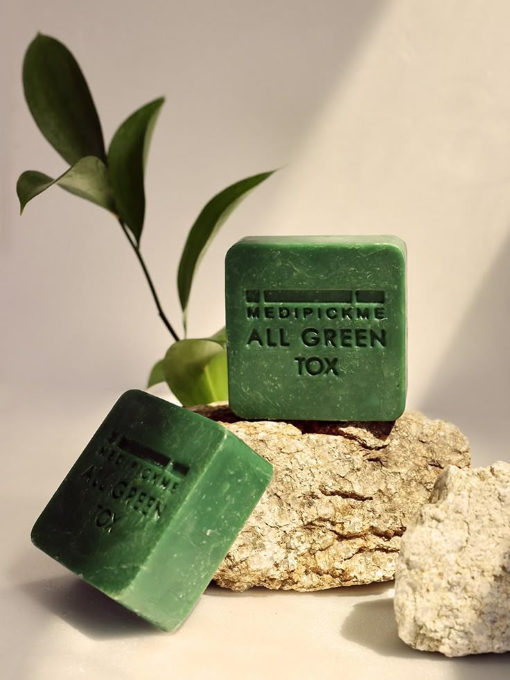 White crew-Neck T-Shirt